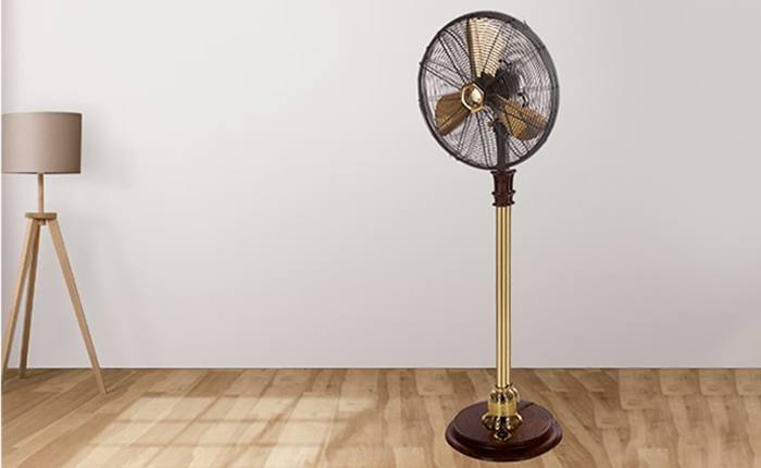 Pedestal wooden fan