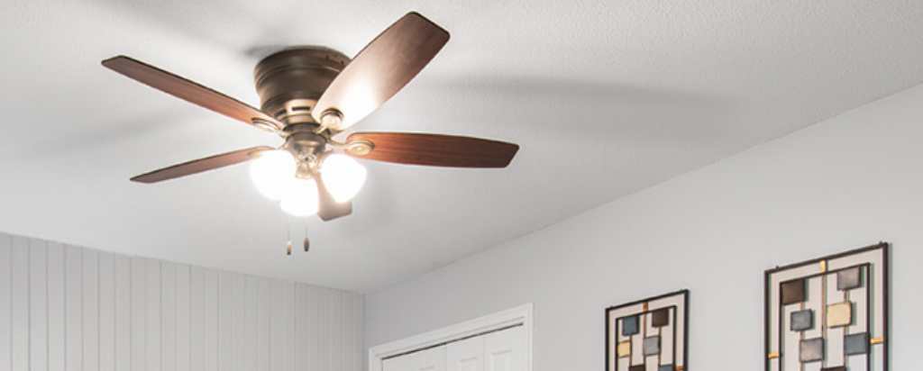 find-the-ceiling-fans-with-lights-in-india-at-best-prices