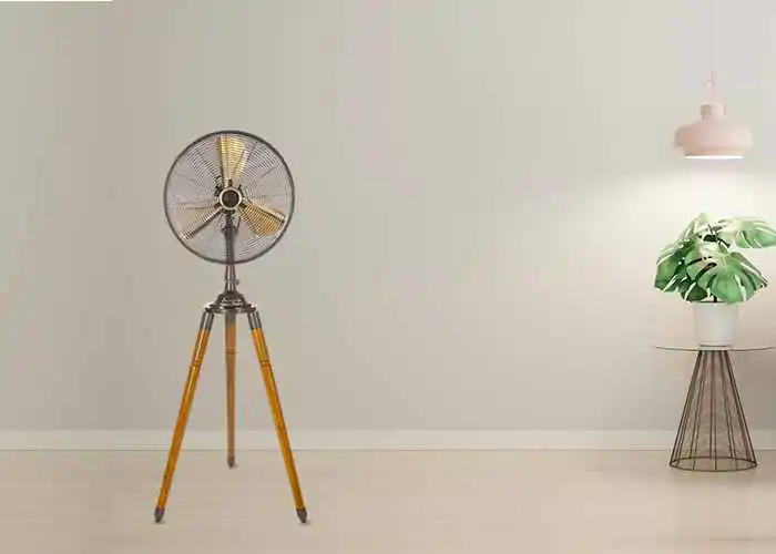 Tripod Pedestal